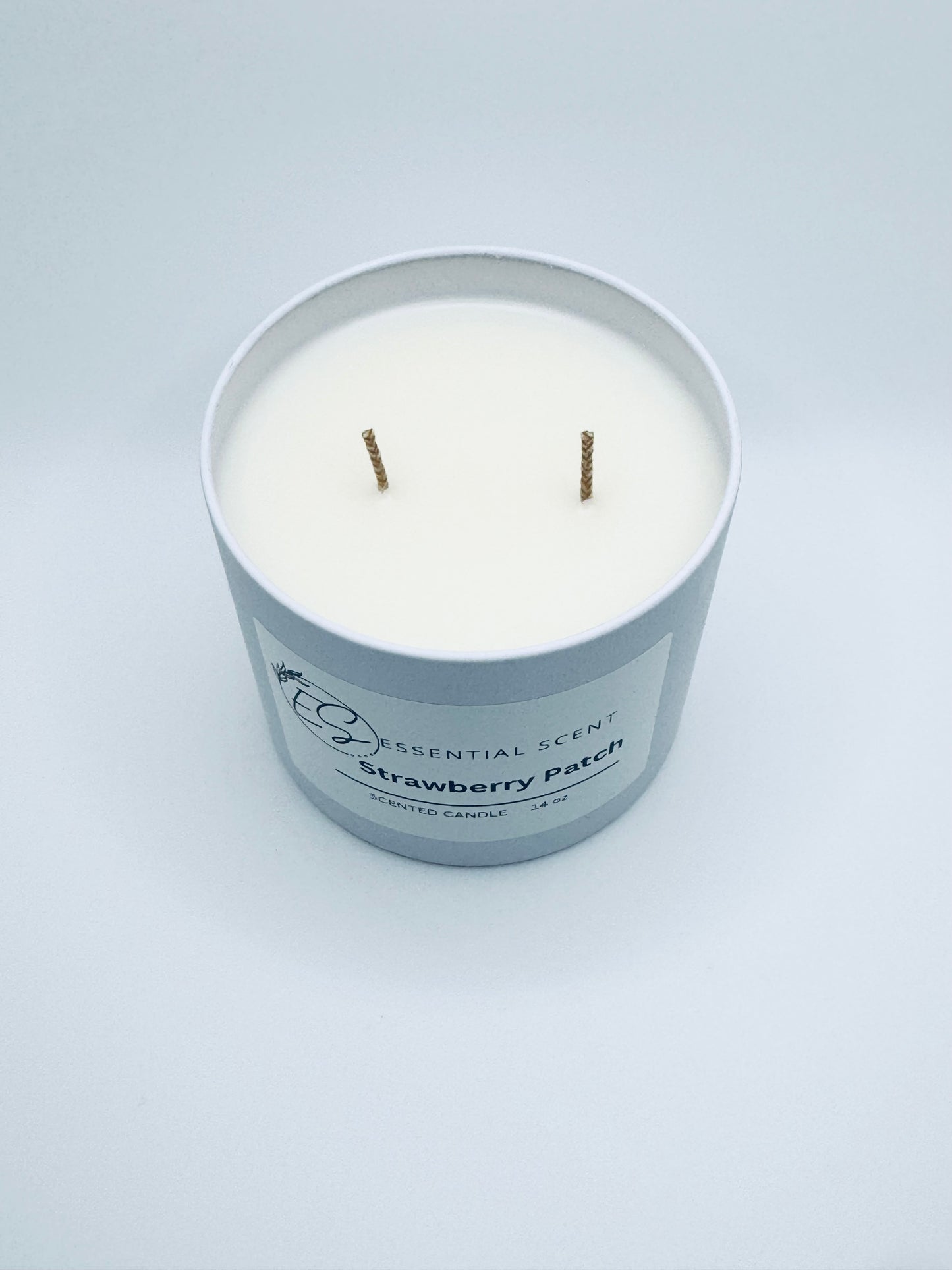 Essential scent home made Strawberry Patch candle 14 oz , Made with organic ingredients .